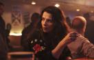 Fotograma cedido por Lionsgate donde aparece Juliette Binoche como Sally durante una escena de la película 'Paradise Highway'