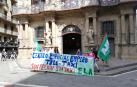 Concentración de trabajadores de Tele Taxi San Fermín