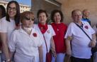 Flori Pérez Pascual, segunda desde la izquierda; María Luisa Agüeros, Olga Arcelus y Foncho Bengoetxea, en el balcón del Ayuntamiento de Burlada.