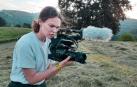 María Monreal, rodando en el Valle de Baztan el cortometraje de ficción 'Cuando crece la hierba'.