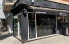 La terraza de AQ Crepes, en la calle Esquíroz de Pamplona