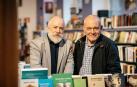 Los autores de Los males de la ciencia (Next Door Publishers, 2022) Joaquín Sevilla y Juan Ignacio Pérez Iglesias