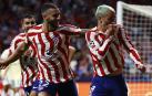 Antoine Griezmann se besa el escurod tras anotar el tanto definitivo en el minuto 100