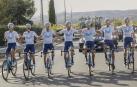 El equipo Movistar de la Vuelta a España 2022, ayer en la etapa de Madrid.