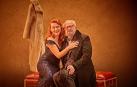 Lucía Quintana y Juan Echanove protagonizan 'Ser o no ser'.