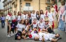 Pose divertida de un grupo de jóvenes sangüesinos