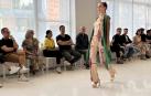 Modelos desfilan durante el evento de moda para la industria FashionLAB Market en Nueva York (EEUU)