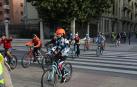 Foto de la bicicletada por las calles de Pamplona.