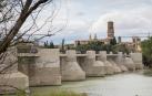 ESTADO ACTUAL Imagen que presentaba ayer el puente del Ebro de Tudela tras la limpieza que se ha llevado a cabo