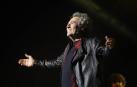 El rockero Miguel Ríos, durante su actuación en el Teatro Gaztambide de Tudela