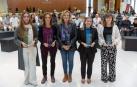 María Padilla, estudiante de Arquitectura; Hildegart  González, profesora de la Facultad de Enfermería; Rosalía Baena, vicerrectora de Estudiantes;  Isabel Iribarren, directora del Servicio de Bibliotecas; e Izaro Díaz, subdelegada de la Facultad de Filosofía y Letras