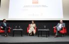 La presidenta Chivite, entre los vicepresidentes Remírez y Aierdi