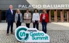 Carlos Adín, director del Servicio de Desarrollo de Competencias Profesionales del SNE,
Eloisa Cristo, directora comercial de Navarra Televisión, Ana Elizalde, concejala de Turismo del Ayuntamiento de Pamplona, Natalia Bellostas, directora gerente de INTIA, y 
Ana Beriain, presidenta de la Asociación de Hostelería y Turismo de Navarra