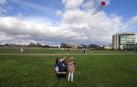 Fotos de la 8º edición del Certamen-Exhibición Solidaria de Vuelo de Cometas organizado por  Asociación Navarra contra la Fibrosis Quística (FQ Navarra)