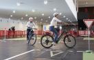 La Presidenta Chivite y el consejero Ciriza realizan el circuito en bicicleta