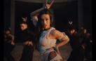 Chanel, en el videoclip de Toke