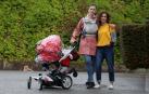 Marina Balda (izq), con su hijo Alain (3 meses), y Carmen Marañón. Las dos perdieron a sus bebés poco antes de la fecha de parto. Marina, a su hija Mar (23 de diciembre de 2019) y Carmen, a Aiur, el 12 de mayo de 2021