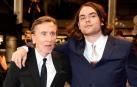 El actor Tim Roth junto a su hijo Cormac Roth, durante la alfombra roja del Festiva de Cannes en 2021