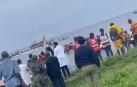 Labores de rescate de los pasajeros del avión tanzano estrellado en el lago Victoria