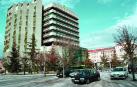 El edificio de la Caja de Ahorros Municipal de Pamplona, en 1998.