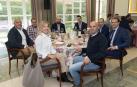 De izq. a dcha.: Isabel Violade Pérez (Directora Comercial Cat), Fernando Anel Juan (Jefe de Comunicación de Coca Cola), Javier Colio Gutiérrez (Director Técnico Viña Zorzal Wines), José Miguel Sánchez (Consultor Marketing Brandok), Rubén Elizari Sola (Relaciones Corporativas AIN), Pavel Dimas Toledo (Congelados de Navarra), Rafael Alcaide (Director de Caixabank), Álvaro Medrano Muñoz (Director de Producción de Conservas Medrano).