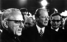 El canciller alemán Willy Brandt (en el centro), en 1972