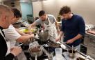El chef Leandro Gil preparó cada uno de los platos con idénticos ingredientes, cantidades y tiempos.