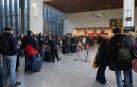 Fotos del aeropuerto de Noáin en el comienzo del puente foral.