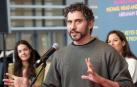 El actor y director de cine Paco León, en la rueda de prensa previa a la entrega de los premios "A de Actual", en Logroño