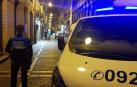 Un agente de la Policía Municipal en el Casco Viejo de Pamplona