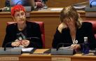La consejera de Salud, Santos Induráin, junto a la de Relaciones Ciudadanas, Ana Ollo