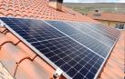 Instalación de placas solares en una vivienda de Navarra