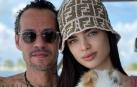 Marc Anthony y Nadia Ferreira, en una foto de su Instagram