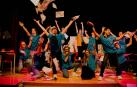 Alumnos del Taller de Teatro Plaza de la Cruz, en un momento de la obra