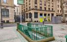 Imagen de los aseos públicos instalados en el paseo Sarasate