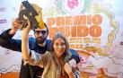 El productor Bronquio y la cantaora Rocío Márquez, con el premio al mejor disco nacional