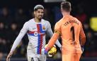 Ronald Araujo y Marc-Andre ter Stegen tras lograr la victoria en el estadio de La Cerámica.