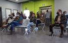 Sala de espera de un consultorio de salud