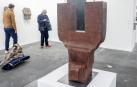 Obra 'Sin título' del escultor Eduardo Chillida, de 1,5 toneladas y un precio de 3,7 millones de euros, a la venta en ARCO