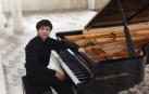 El pianista Kit Armstrong ofrecerá esta tarde en el MUN el concierto 'Ligeti and friends’.