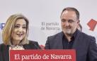 Esparza, con Cristina Ibarrola, en la presentación de los candidatos de UPN a las elecciones municipales