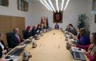 Los consejeros y la presidenta Chivite, reunidos este miércoles en la nueva sala de sesiones del Gobierno foral