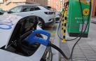 Lo más recomendable es recargar el coche cuando el nivel de batería se encuentre por debajo del 30% y, si es posible, no bajar del 10%