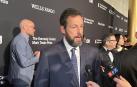 Adam Sandler atiende a los medios antes del acto de entrega del Premio Mark Twain