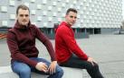 Unai Laso y Ander Imaz, el pasado viernes en los exteriores del frontón Navarra Arena