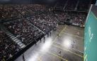 Una vista panorámica del Navarra Arena durante la final del Parejas
