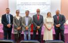 Izda a dcha: Tomás Rubio (vicepresidente Colegio de Médicos), Leticia San Martín (UPN), Txomin González (Bildu), Fernando Domínguez (Geroa Bai), Patricia Fanlo (PSN) y Julio Duart (secretario del Colegio de Médicos).