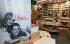 Ejemplares del libro 'El chico de las musarañas' de Ana Obregón y su hijo Aless Lequio, este miércoles en una librería de Madrid