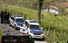 Los cadáveres de dos hombres fallecidos por arma de fuego fueron hallados este jueves en un caserío de un barrio rural de Irun