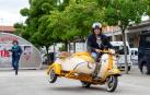 Exposición de motos antiguas en la Txantrea.
